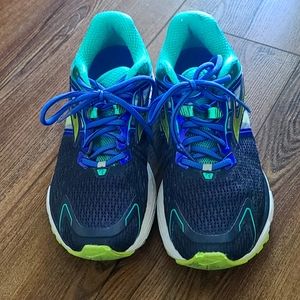 Brooks Ravenna Running Sneakers size 8.5